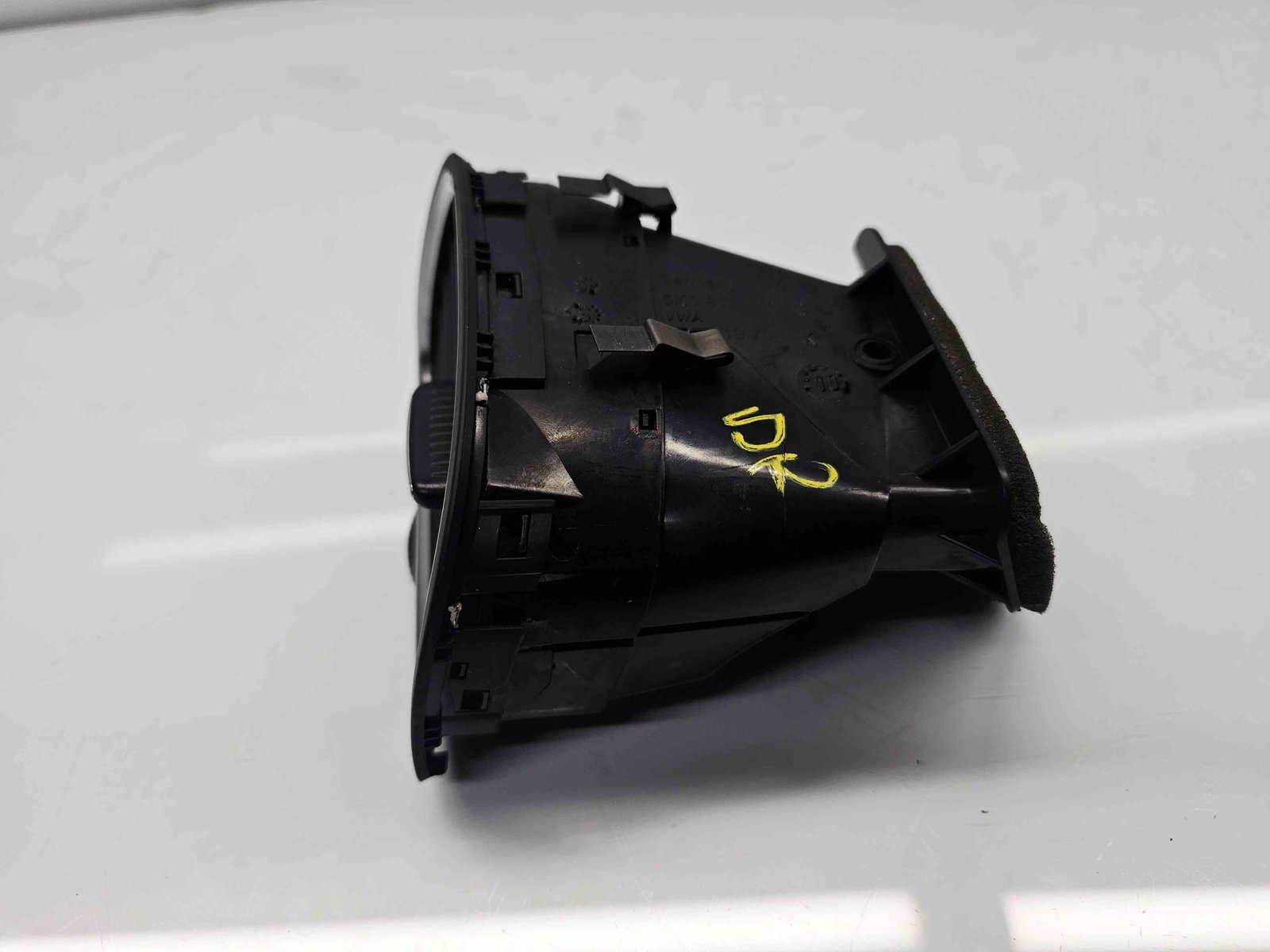 Grila aerisire dreapta Volkswagen Golf 6 (5K1) [Fabr 2009-2013] 5K0819704 - imagine 3