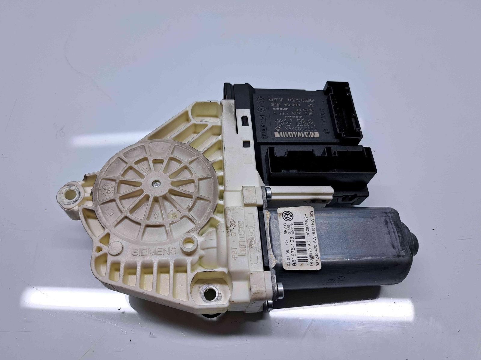 Motoras geam dreapta fata Volkswagen Passat B6 (3C2) [Fabr 2005-2010] 1K0959793N / 3C2837462H - imagine 3