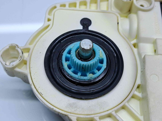 Motoras geam stanga fata Volkswagen Passat B6 (3C2) [Fabr 2005-2010] 1K0959792N / 3C2837461L