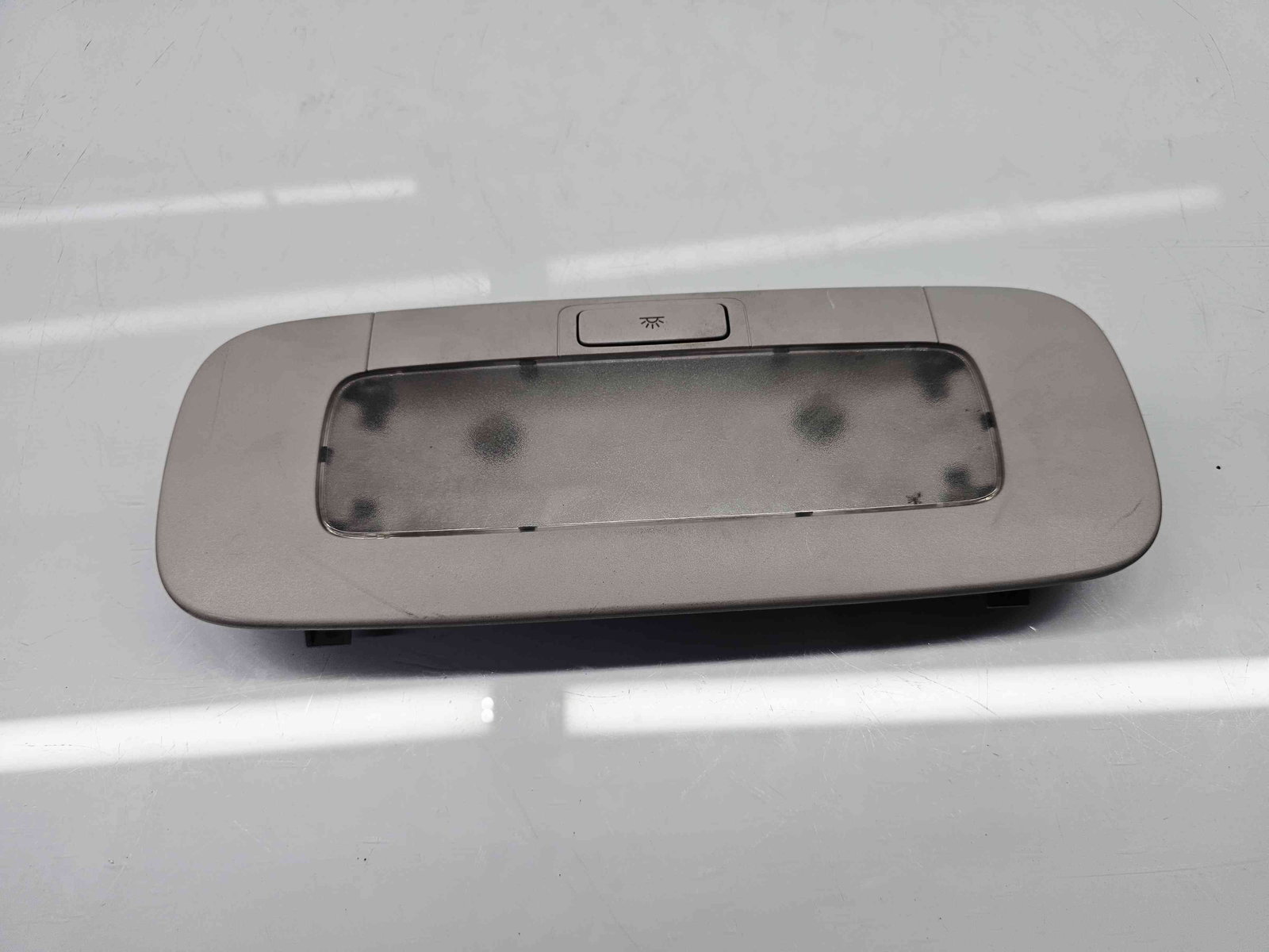 Plafoniera spate Volkswagen Golf 6 (5K1) [Fabr 2009-2013] 1K0947291H - imagine 1