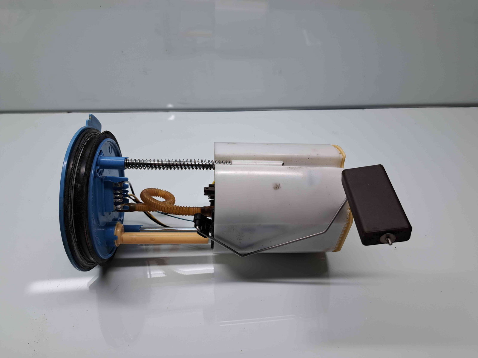 Pompa combustibil Volkswagen Golf 6 (5K1) [Fabr 2009-2013] 1k0919051cl 1.4 TSI CAXA 90KW / 122CP - imagine 1