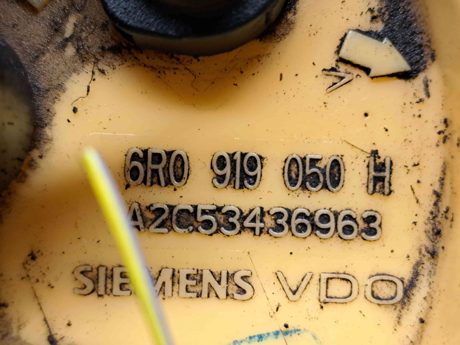 Pompa combustibil Skoda Fabia 2 Combi (5J, 545) [Fabr 2007-2014] 6R0919050H 1.6 TDI CAYC 77KW / 105CP - imagine 5