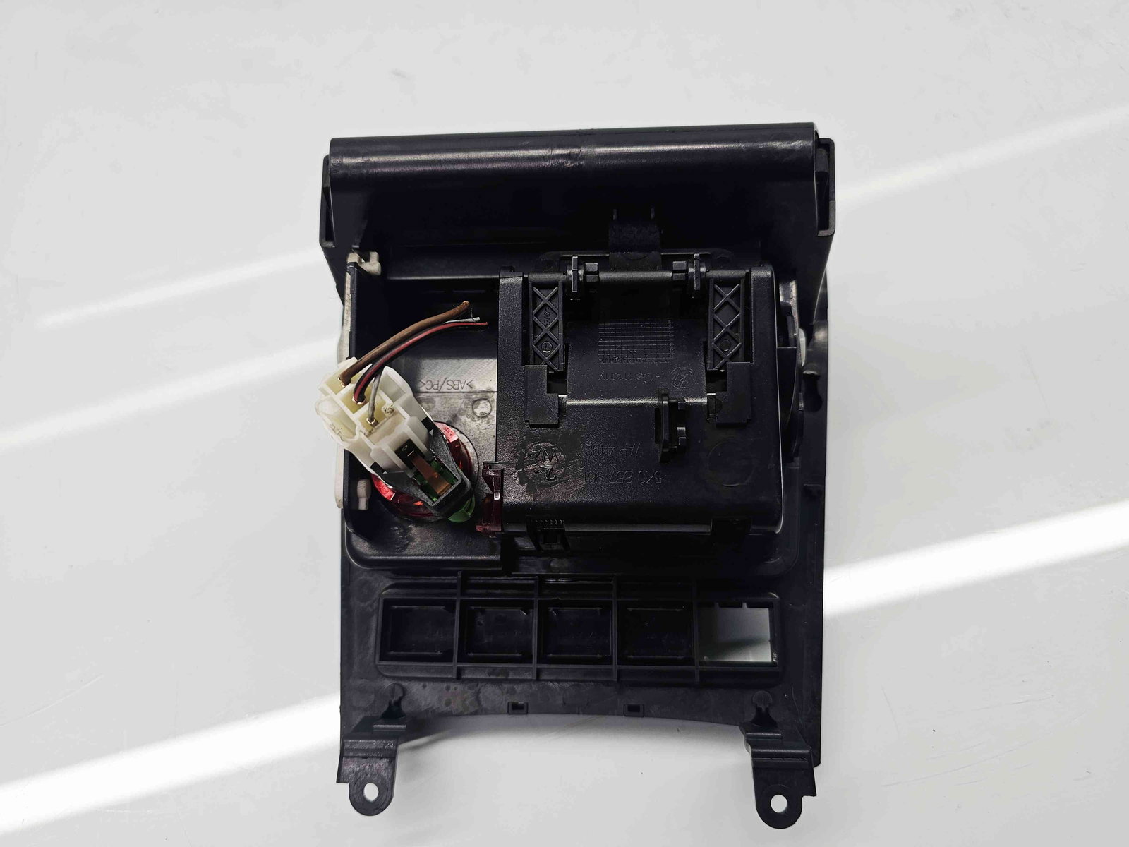 Scrumiera Volkswagen Golf 6 (5K1) [Fabr 2009-2013] 5K0857961 - imagine 4