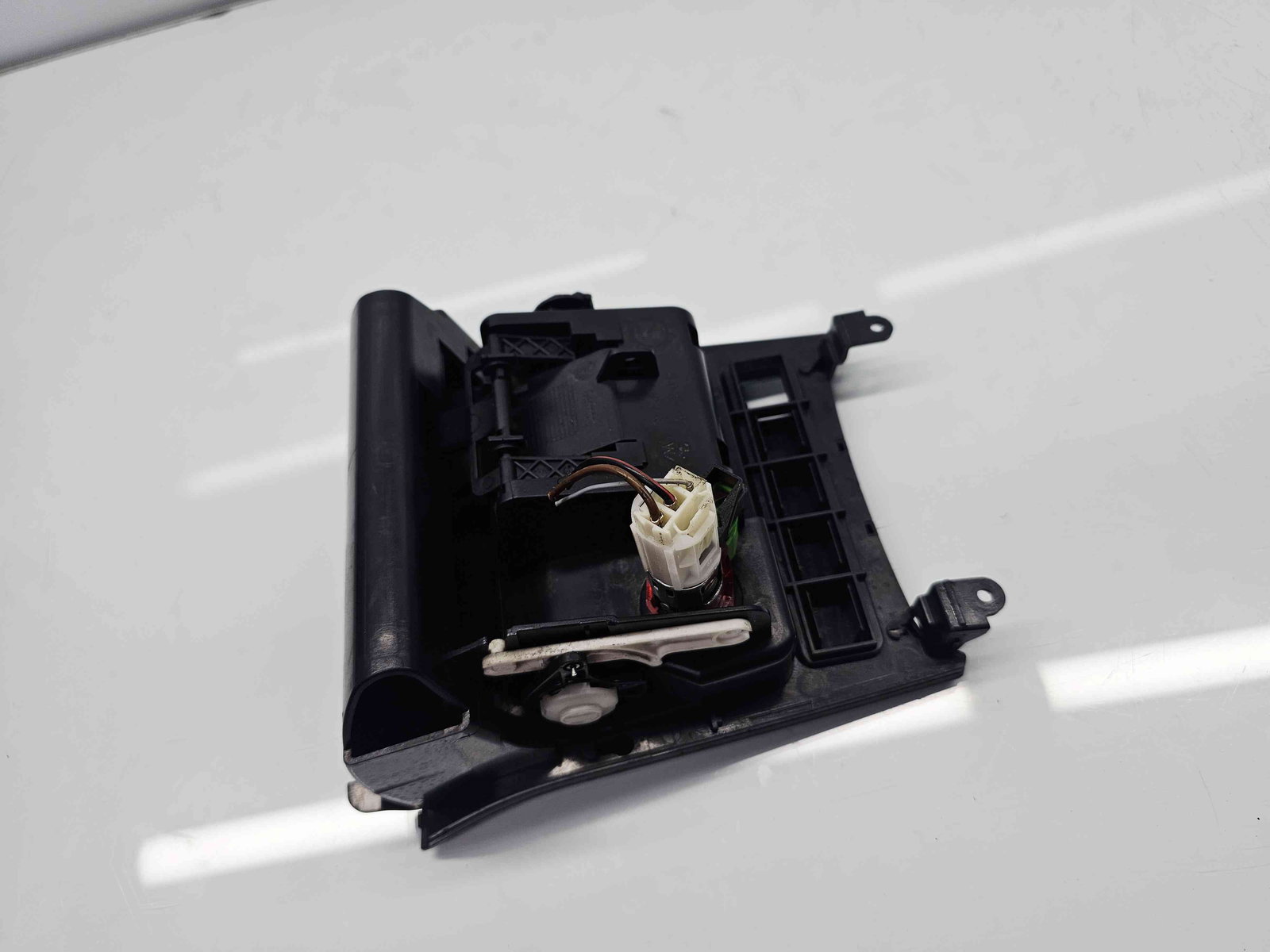 Scrumiera Volkswagen Golf 6 (5K1) [Fabr 2009-2013] 5K0857961 - imagine 6