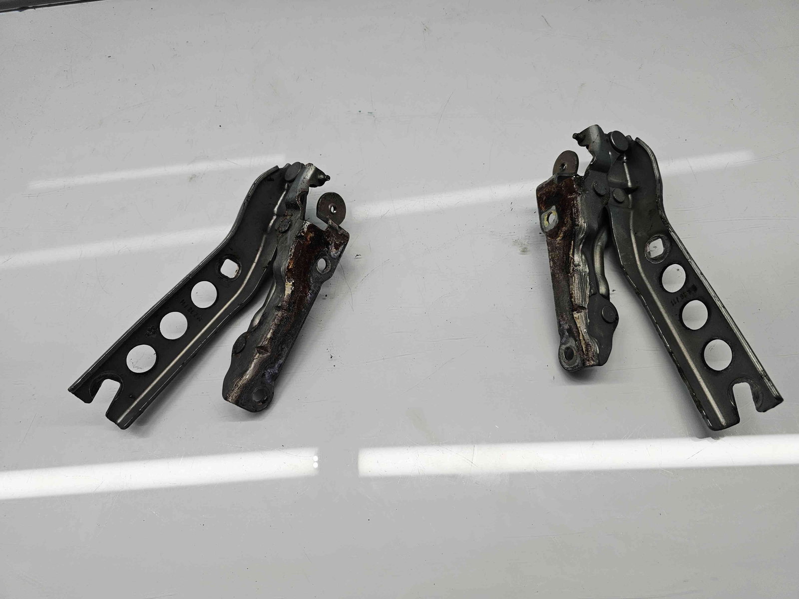 Set balamale capota Skoda Octavia 2 Combi (1Z5) [Fabr 2004-2013] Facelift LF7W - imagine 2