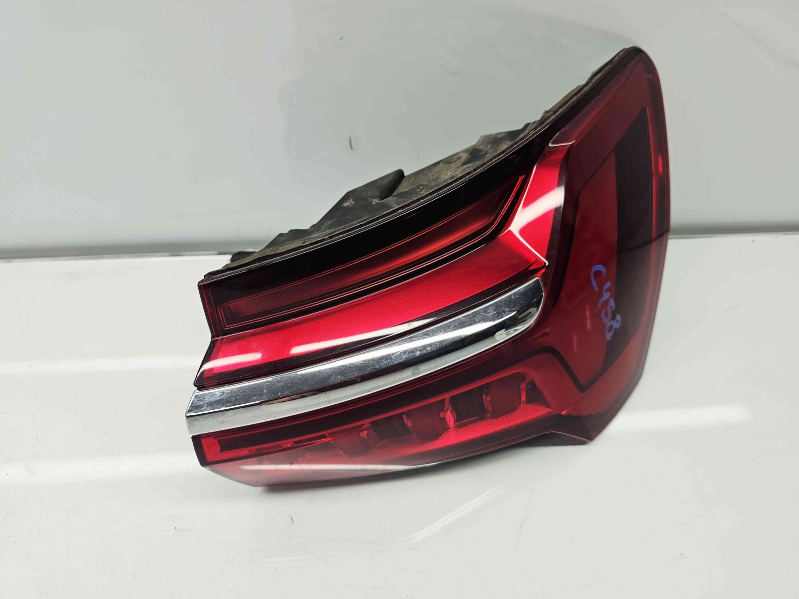 Stop aripa dreapta Audi A6 (4A2, C8) S-line [Fabr 2018-2025] 4K5945092 - imagine 7