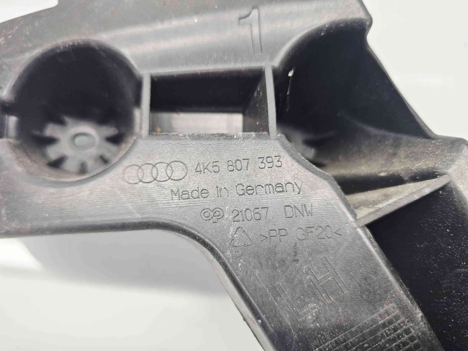 Suport bara stanga spate Audi A6 (4A2, C8) S-line [Fabr 2018-2025] 4K5807393 - imagine 2