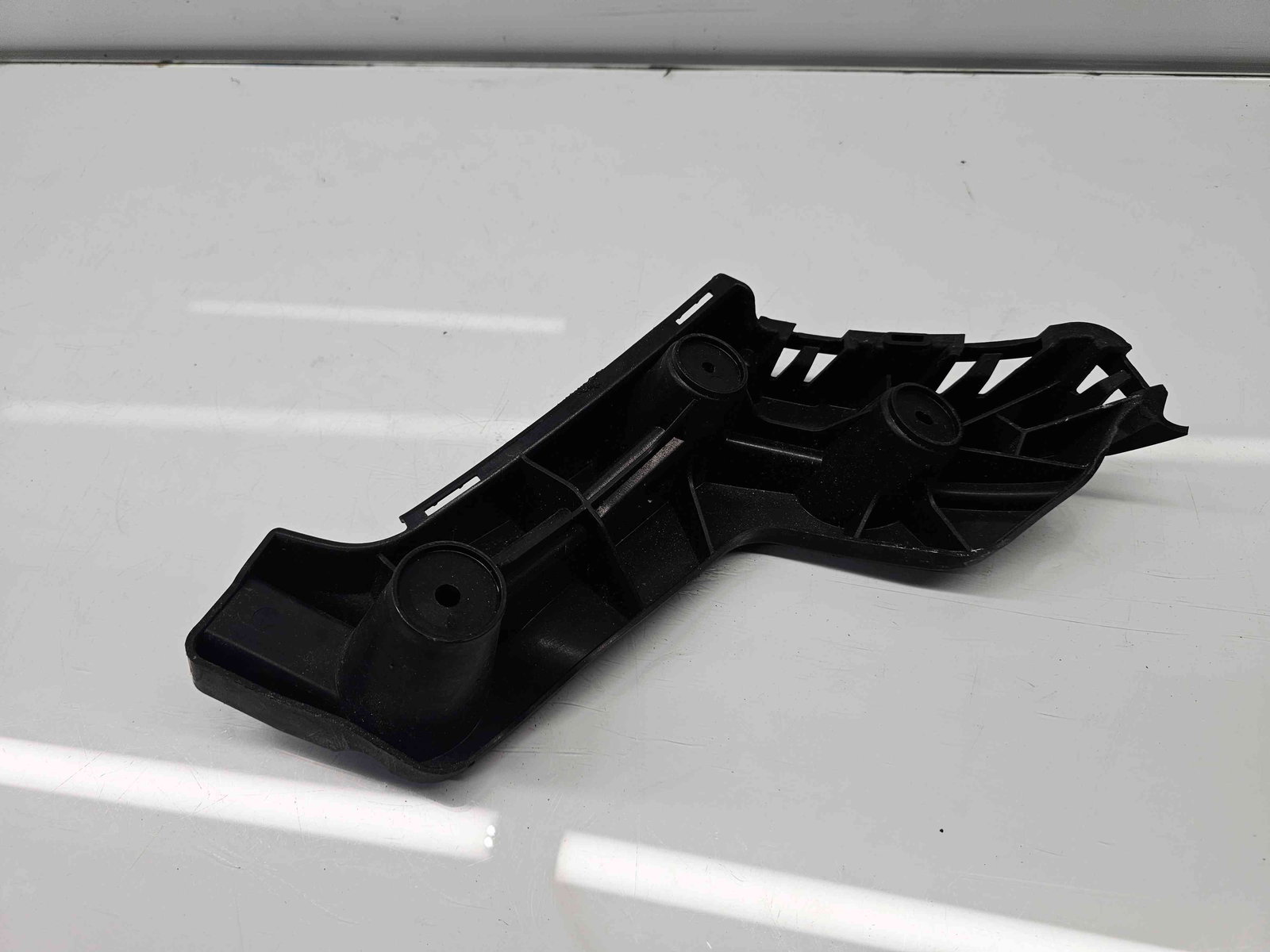 Suport bara stanga spate Audi A6 (4A2, C8) S-line [Fabr 2018-2025] 4K5807393 - imagine 4