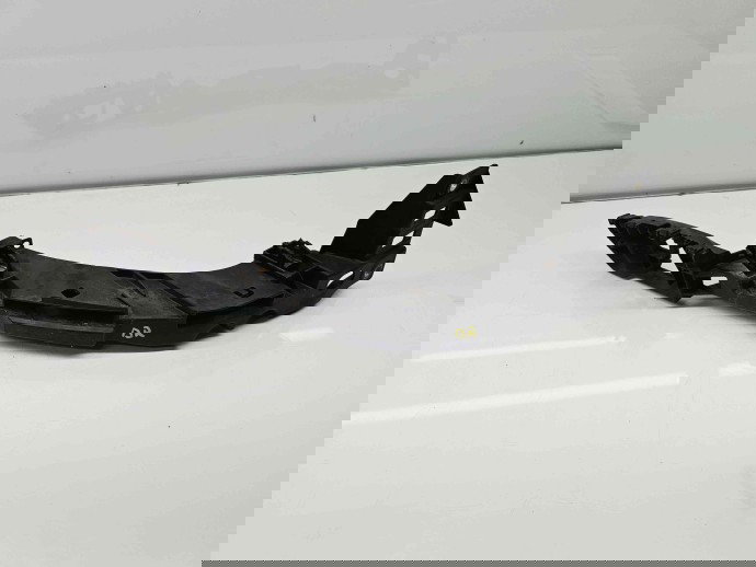 Suport far dreapta Audi A6 (4A2, C8) S-line [Fabr 2018-2025] 6R0805072