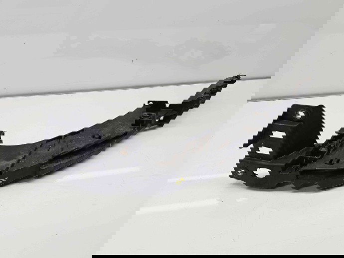 Suport far stanga Audi A6 (4A2, C8) S-line [Fabr 2018-2025] 6R0805071