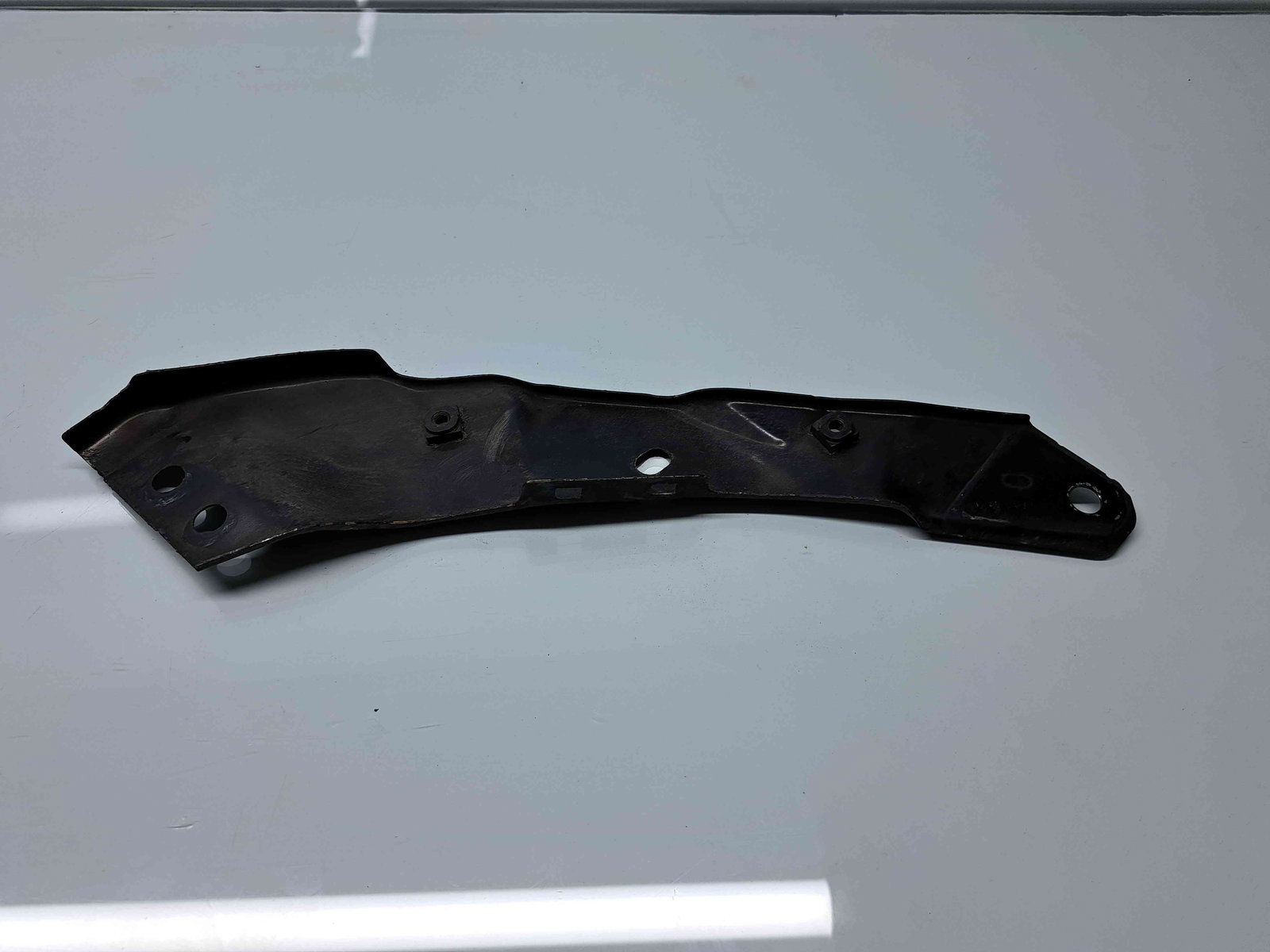 Suport far stanga Volkswagen Golf 6 (5K1) [Fabr 2009-2013] 5K0806929B - imagine 3