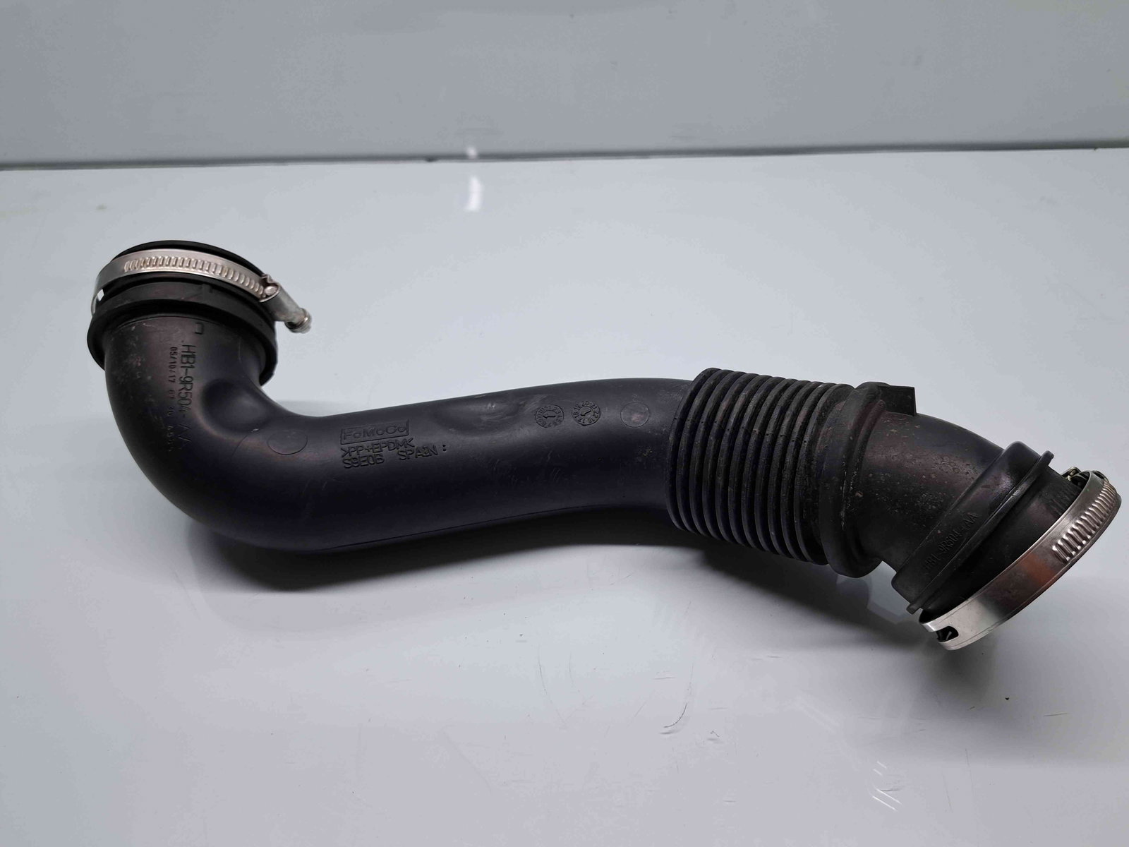 Tub admisie aer Ford Fiesta 8 [Fabr 2017-2025] H1B1-9R504-AA 1.0 Benz M1DA 92KW / 125CP - imagine 1