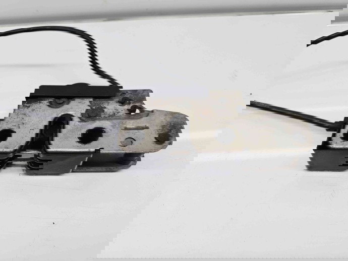 Broasca capota Volkswagen Passat B6 Variant (3C5) [Fabr 2005-2010] OEM