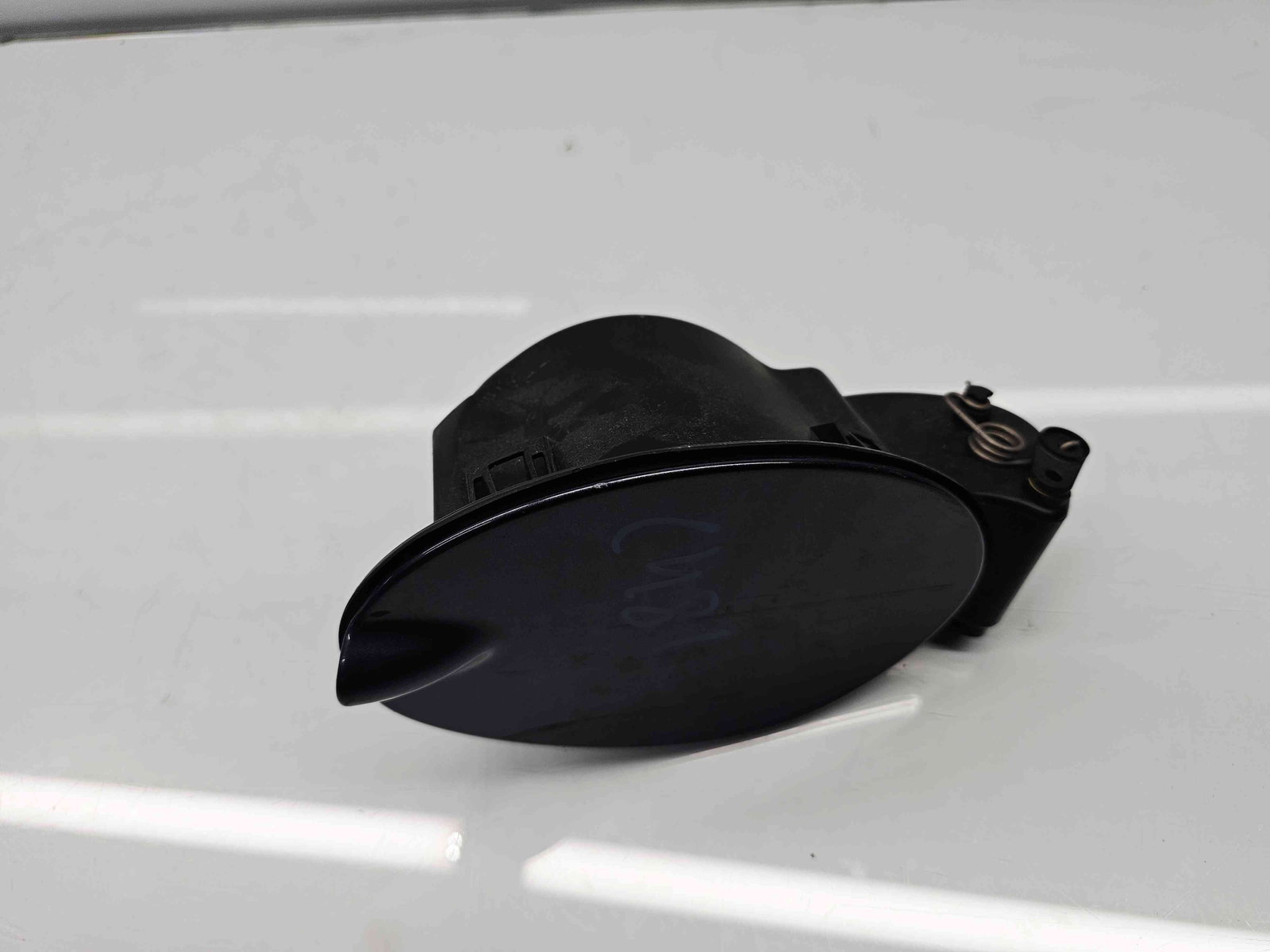 Capac rezervor Ford Kuga I [Fabr 2008-2012] Sea Grey Metallic - imagine 3