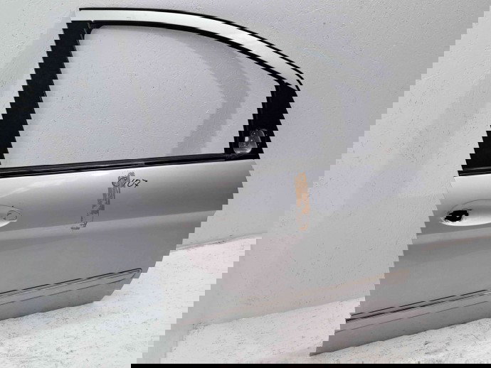 Usa dreapta fata Mercedes Clasa B (W245) [Fabr 2005-2011] 761 Argintiu polar