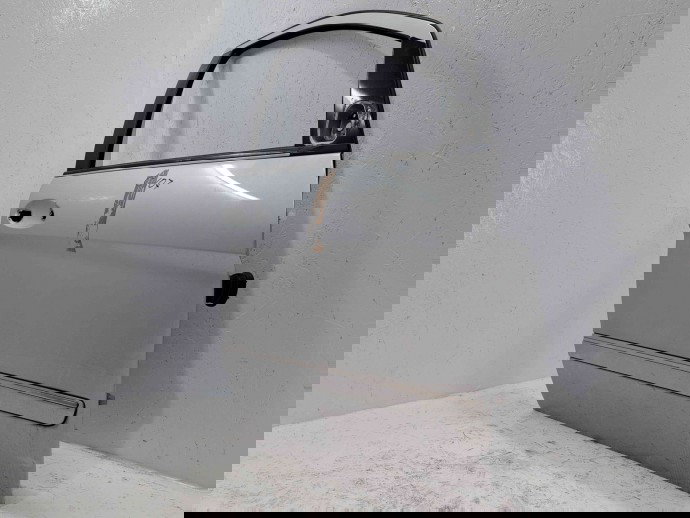 Usa dreapta fata Mercedes Clasa B (W245) [Fabr 2005-2011] 761 Argintiu polar