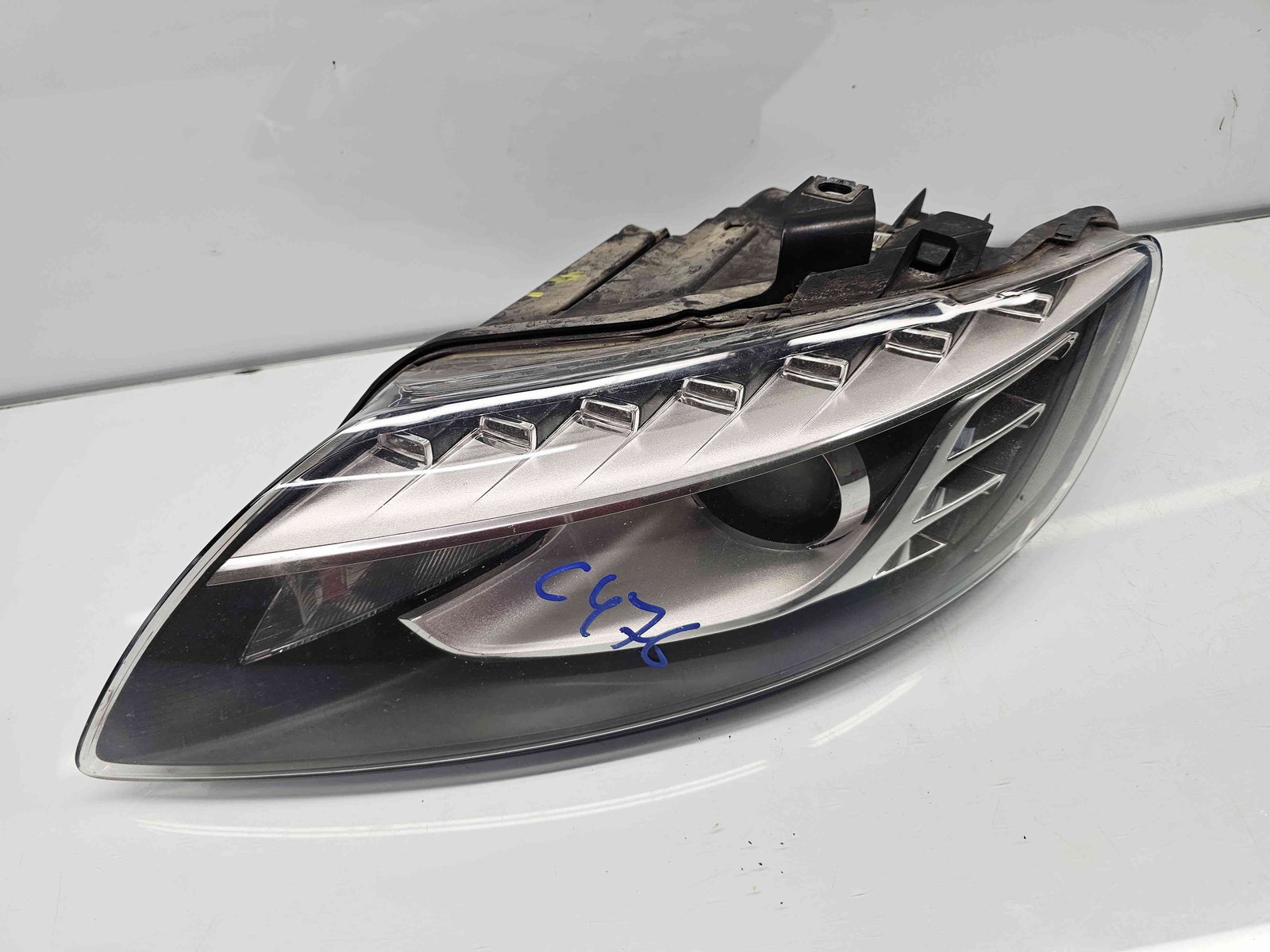 Far stanga Audi Q7 (4LB) [Fabr 2006-2014] Facelift 4L0941003AG - imagine 1