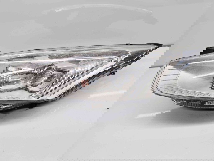  Far stanga Ford B-Max [Fabr 2012-prezent] AV11-13W030-DG