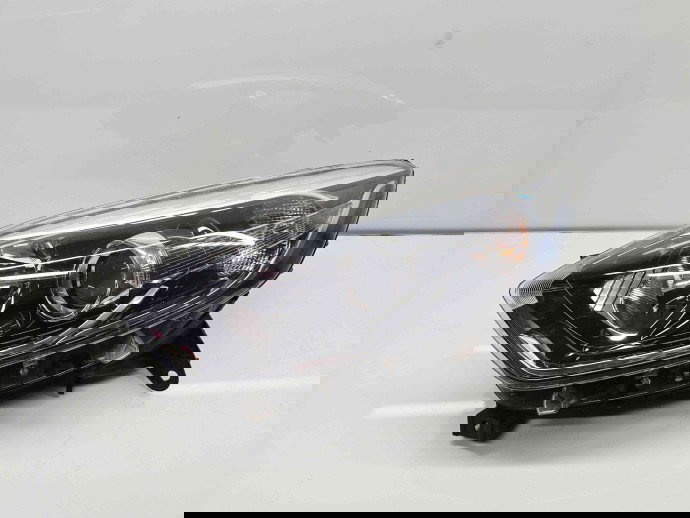  Far stanga Renault Captur (J87) [Fabr 2013-2017] 260600093R