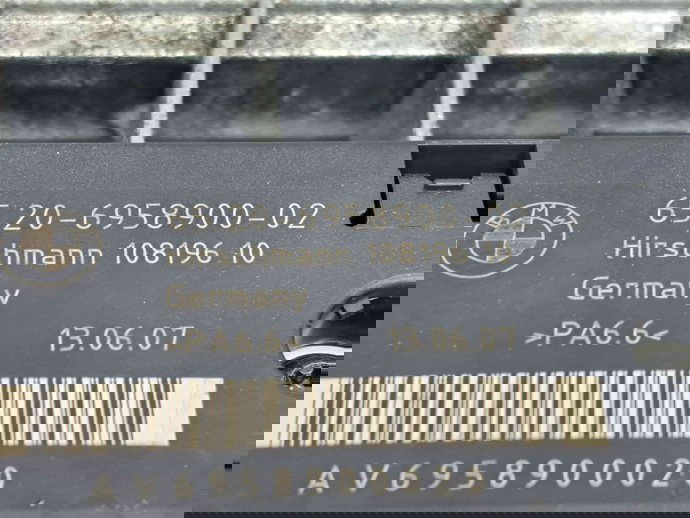  Amplificator antena Bmw 1 (E81, E87) [Fabr 2004-2010] 6958900-02