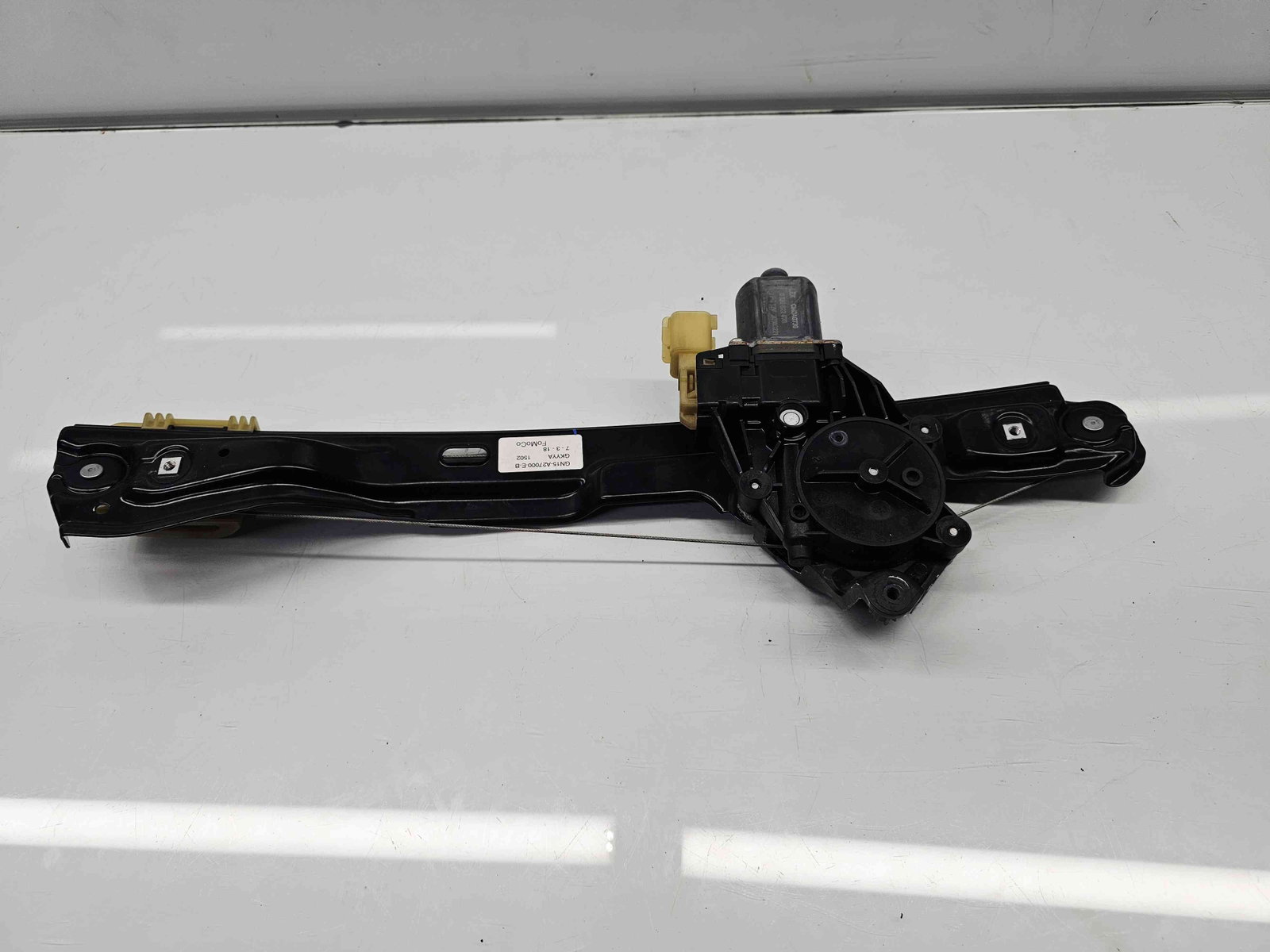 Macara electrica geam dreapta spate Ford Ecosport [Fabr 2017-2024] GN15-A27000-E-B