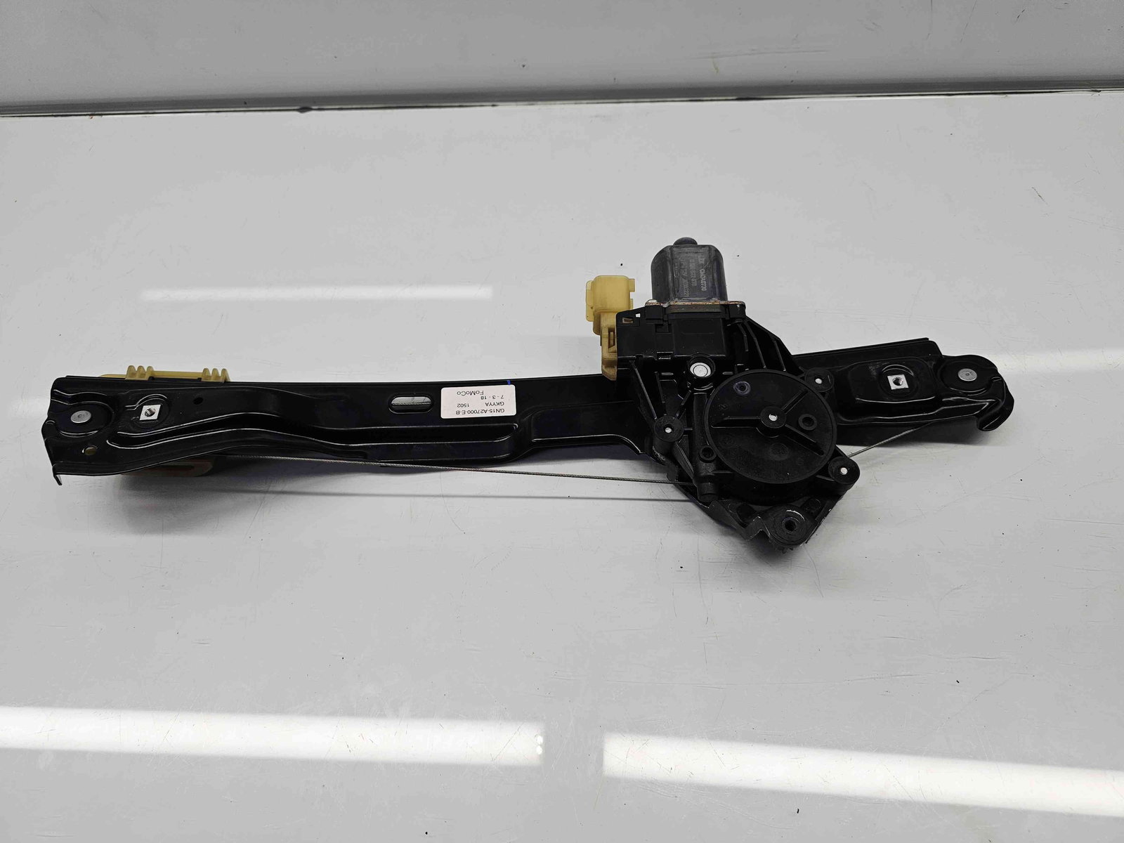 Macara electrica geam dreapta spate Ford Ecosport [Fabr 2017-2024] GN15-A27000-E-B - imagine 1