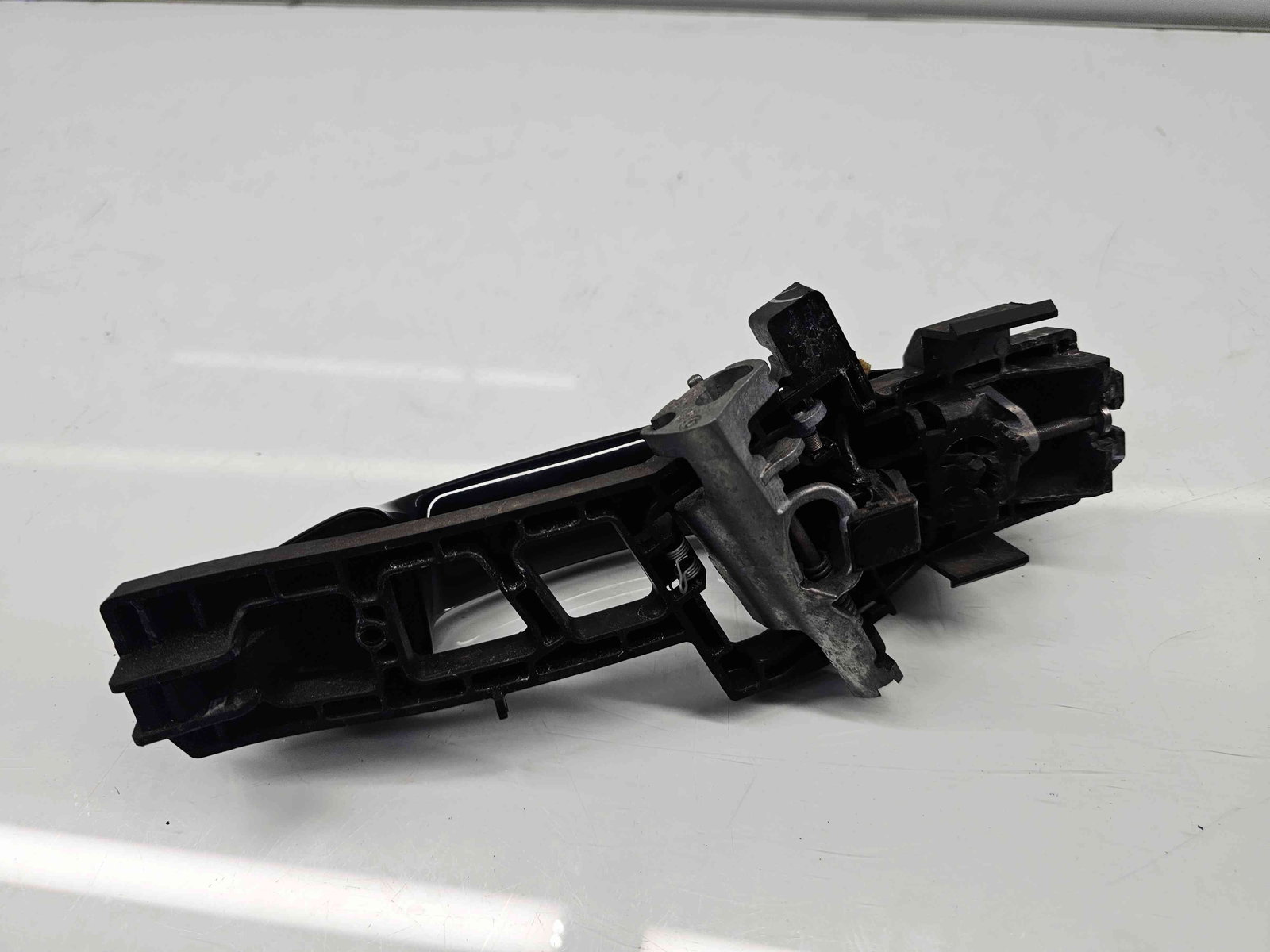 Maner usa dreapta spate Ford Ecosport [Fabr 2017-2024] SHADOW BLACK - imagine 3