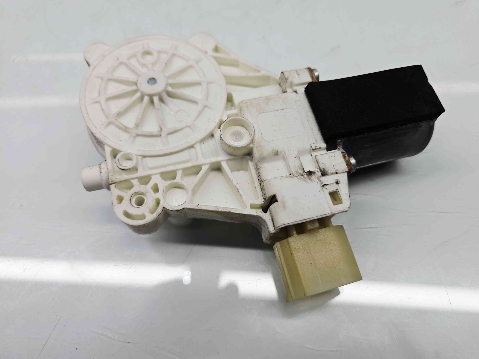 Motoras geam dreapta fata Bmw 3 Cabriolet (E93) [Fabr 2006-2011] Facelift OEM - imagine 5