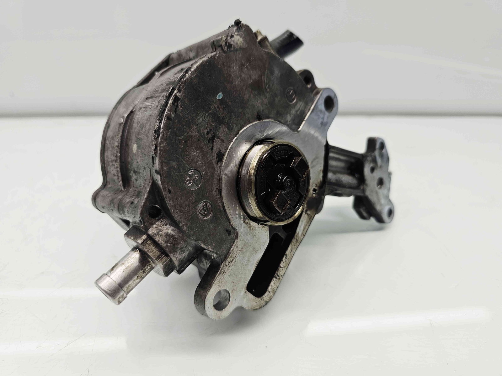 Pompa inalta presiune Volkswagen Passat B6 Variant (3C5) [Fabr 2005-2010] 038145209M 2.0 TDI BMP 103KW / 140CP - imagine 4