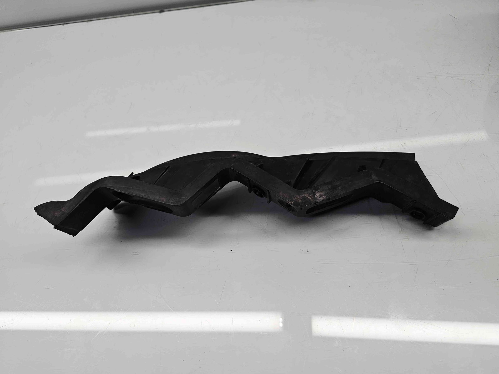 Suport far dreapta Volkswagen Passat B6 Variant (3C5) [Fabr 2005-2010] 3C0807890 - imagine 4