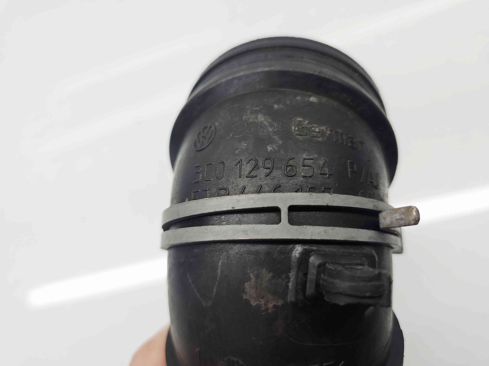 Tub admisie aer Volkswagen Passat B6 (3C2) [Fabr 2005-2010] 3C0129654 2.0 TDI CBAB 103KW / 140CP - imagine 2