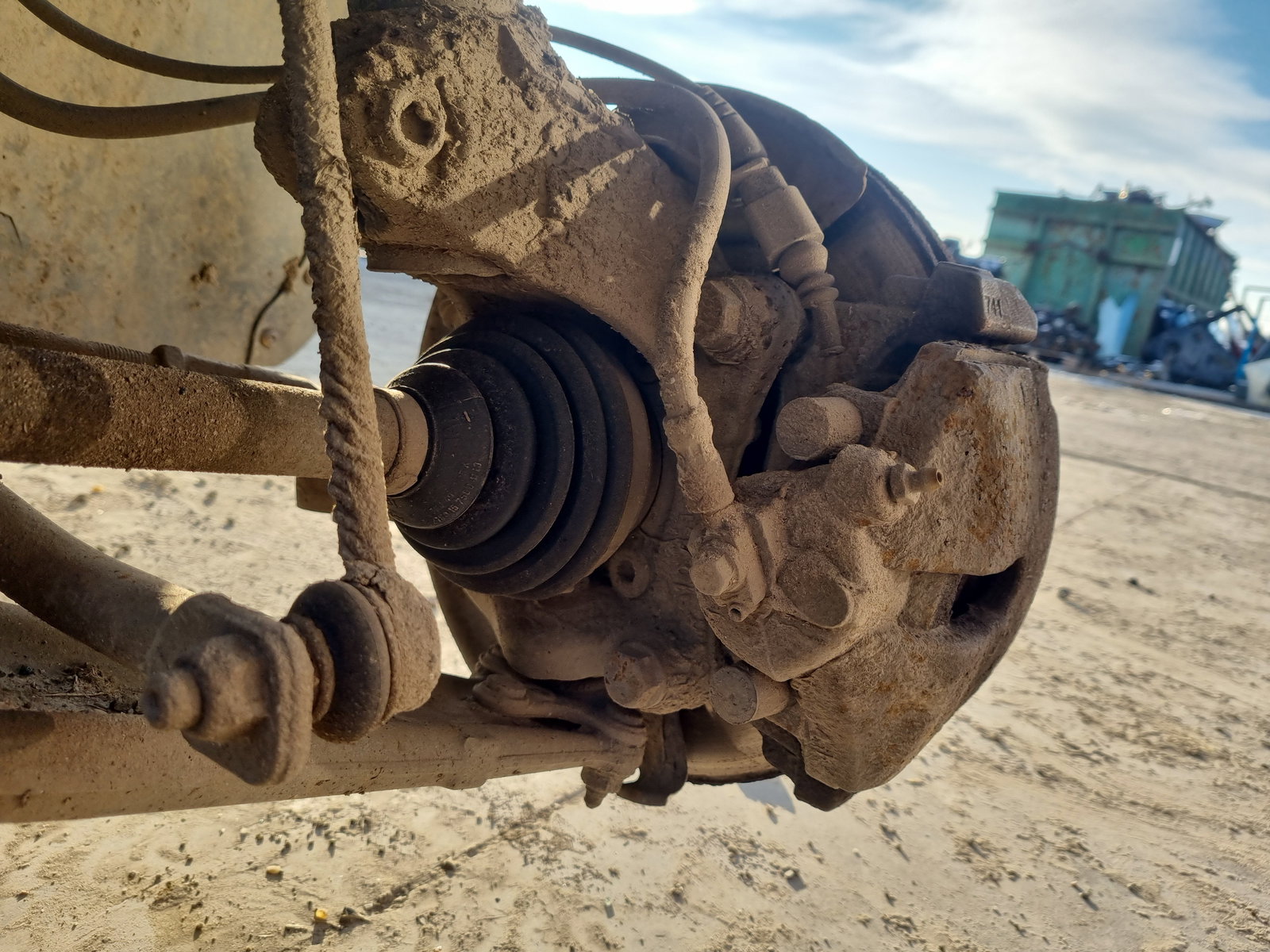 Fuzeta fata stanga Volkswagen Passat B6 Variant (3C5) [Fabr 2005-2010] 2.0 TDI BMP 103KW / 140CP - imagine 3