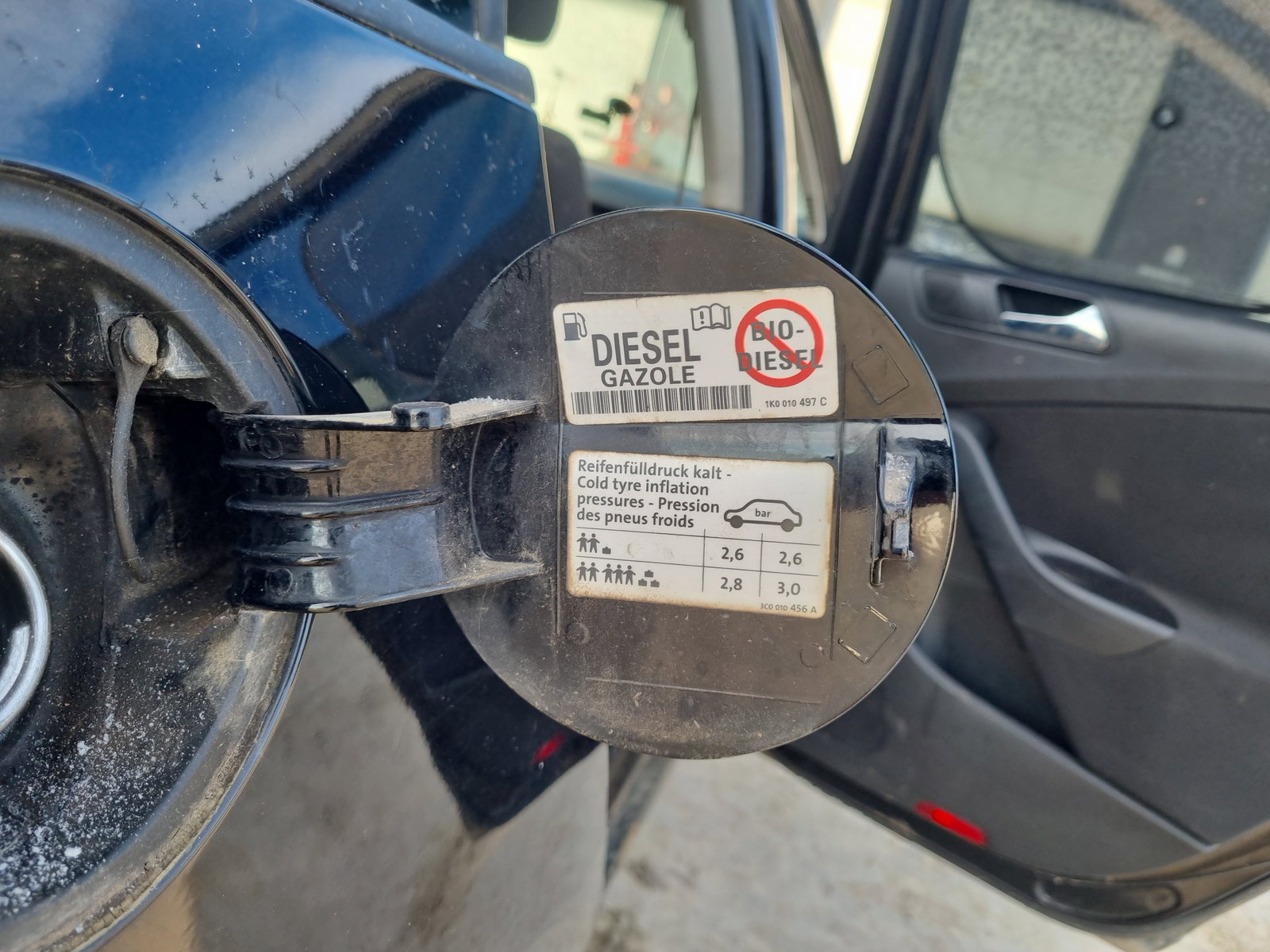 Capac rezervor Volkswagen Passat B6 Variant (3C5) [Fabr 2005-2010] OEM - imagine 3