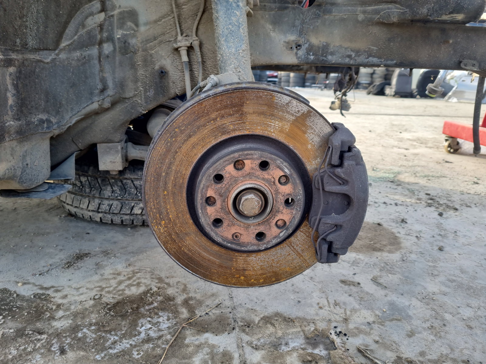 Fuzeta fata dreapta Volkswagen Passat B6 Variant (3C5) [Fabr 2005-2010] 2.0 TDI BMP 103KW / 140CP - imagine 1