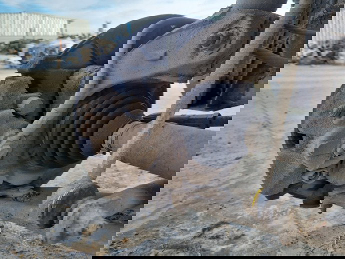 Fuzeta fata dreapta Volkswagen Passat B6 Variant (3C5) [Fabr 2005-2010] 2.0 TDI BMP 103KW / 140CP