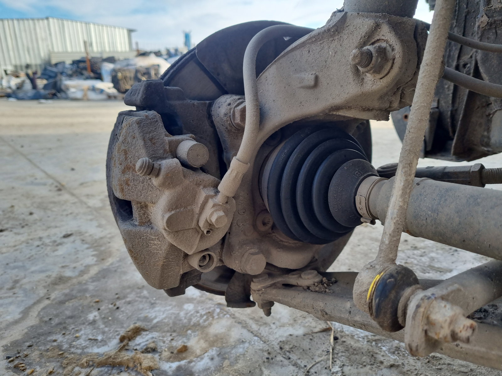 Fuzeta fata dreapta Volkswagen Passat B6 Variant (3C5) [Fabr 2005-2010] 2.0 TDI BMP 103KW / 140CP - imagine 3