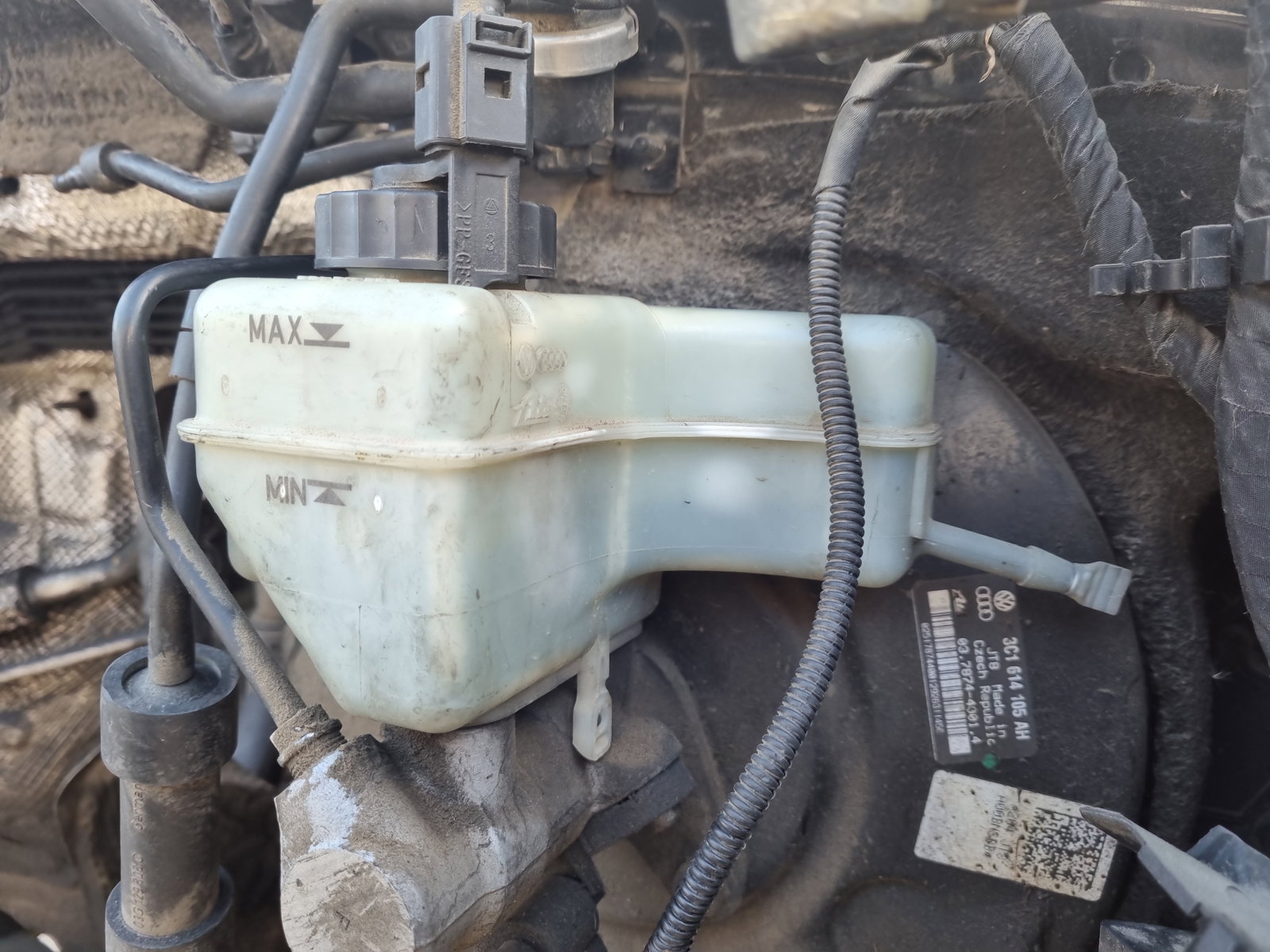 Vas lichid frana Volkswagen Passat B6 Variant (3C5) [Fabr 2005-2010] 3C1 611 301 - imagine 2