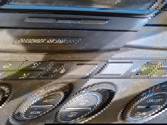  Buton incalzire scaune Volkswagen Passat B6 Variant (3C5) [Fabr 2005-2010] OEM