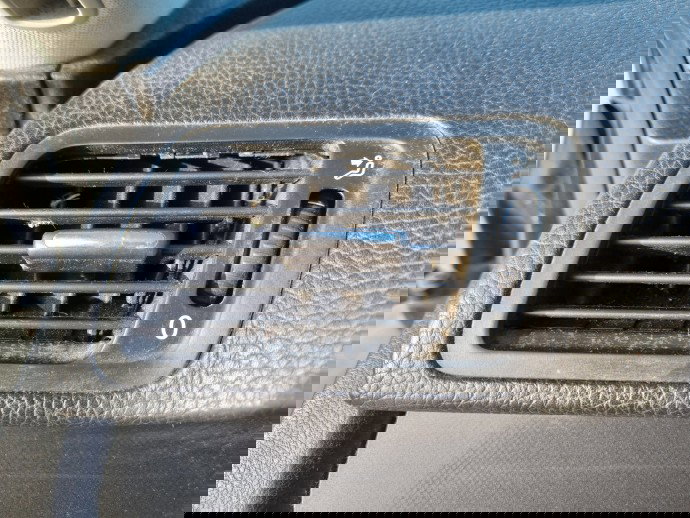  Grila aerisire stanga Volkswagen Passat B6 Variant (3C5) [Fabr 2005-2010] OEM