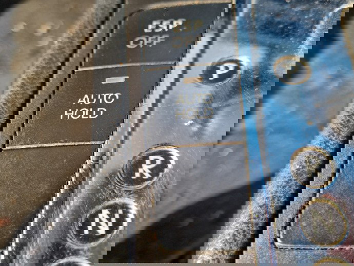  Buton Auto Hold Volkswagen Passat B6 Variant (3C5) [Fabr 2005-2010] OEM