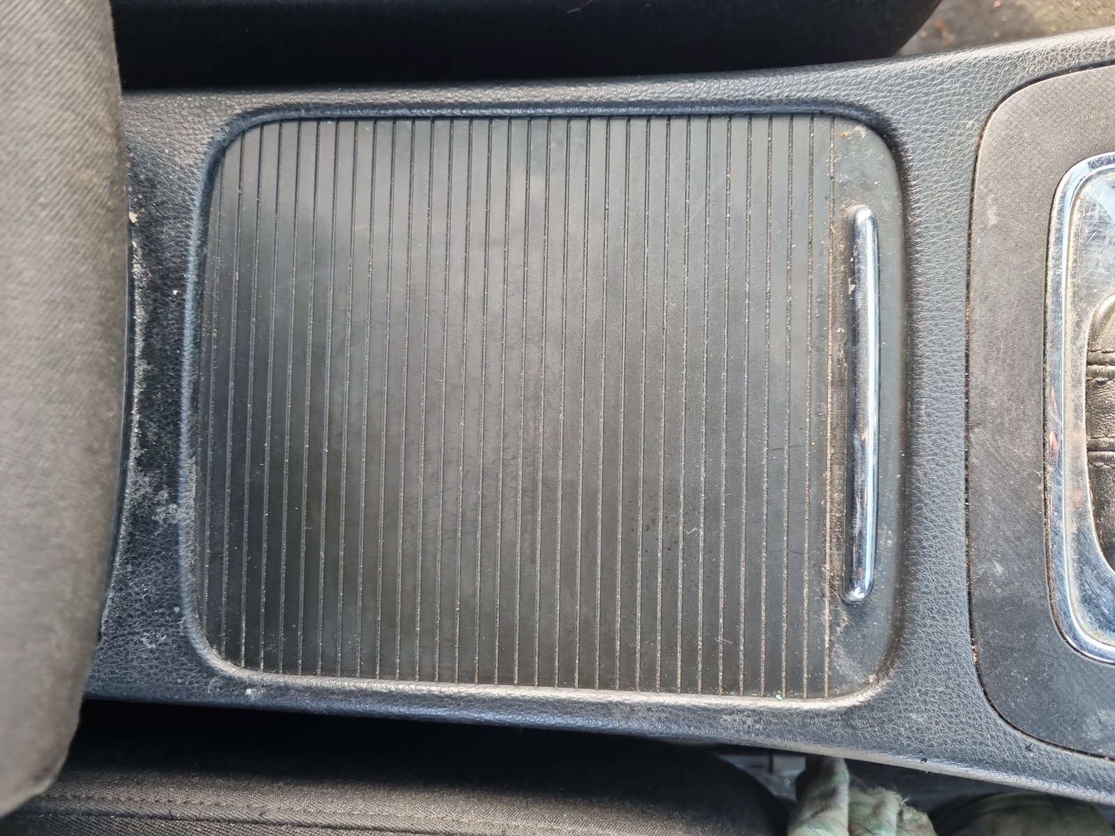 Suport pahare Volkswagen Passat B6 Variant (3C5) [Fabr 2005-2010] OEM - imagine 2