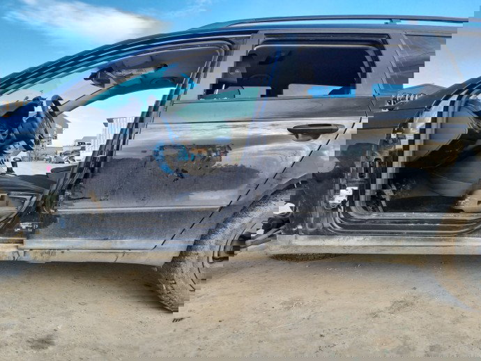 Prag lateral stanga Volkswagen Passat B6 Variant (3C5) [Fabr 2005-2010] OEM