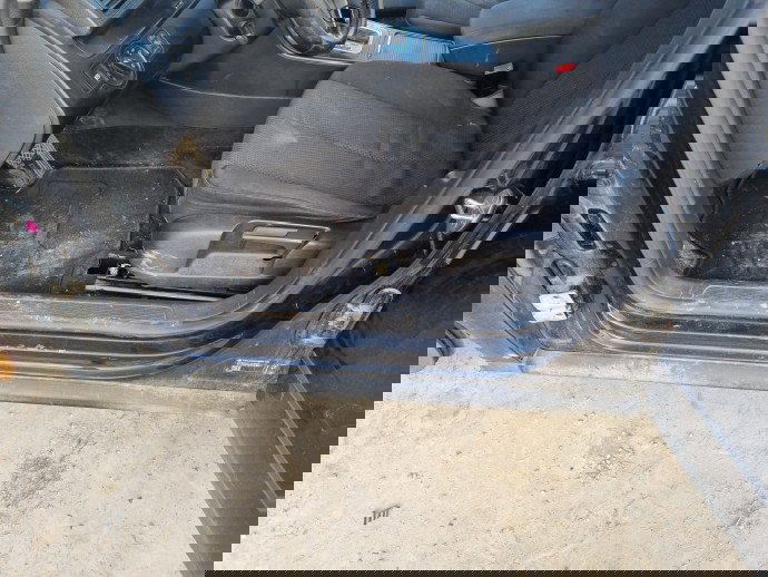 Prag lateral stanga Volkswagen Passat B6 Variant (3C5) [Fabr 2005-2010] OEM