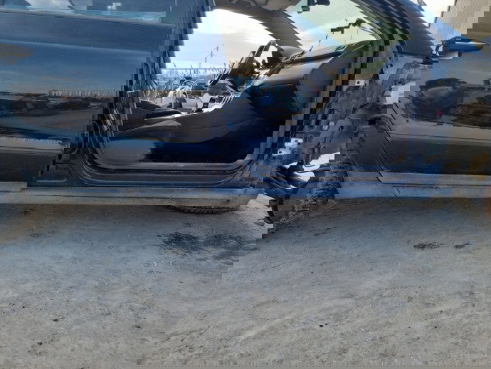 Prag lateral dreapta Volkswagen Passat B6 Variant (3C5) [Fabr 2005-2010] OEM