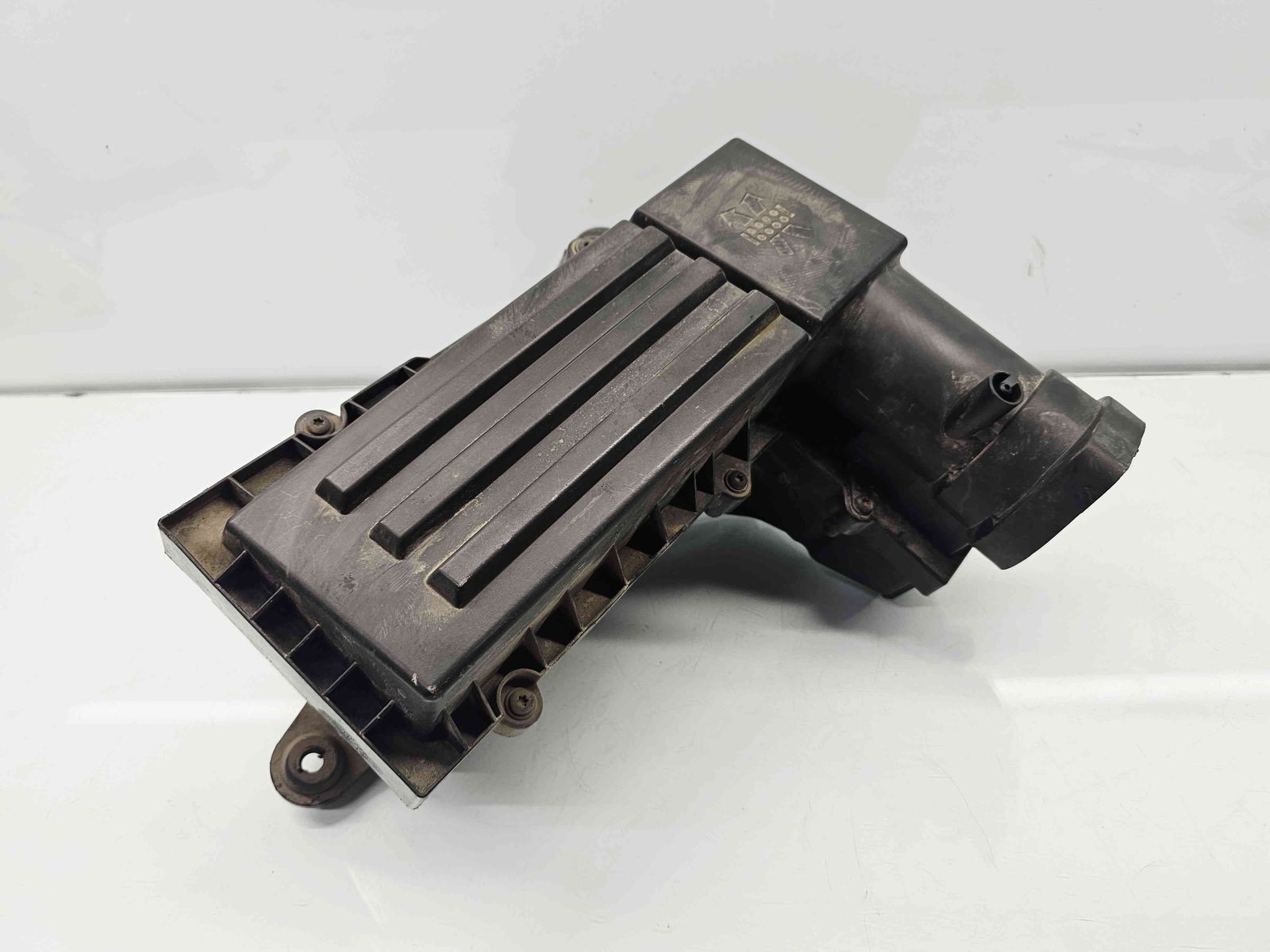 Carcasa filtru aer Seat Leon (1P1) [Fabr 2005-2011] 3C0129607AP 2.0 TDI BMP 103KW / 140CP - imagine 1