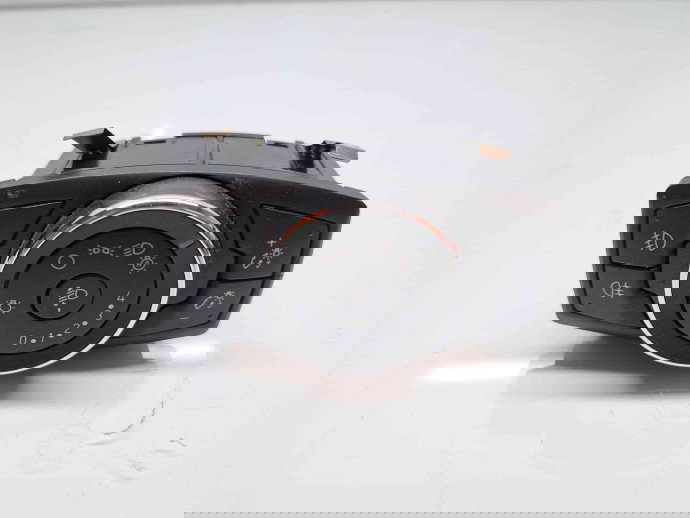  Bloc lumini Ford B-Max [Fabr 2012-prezent] AV1T-18D061-AD