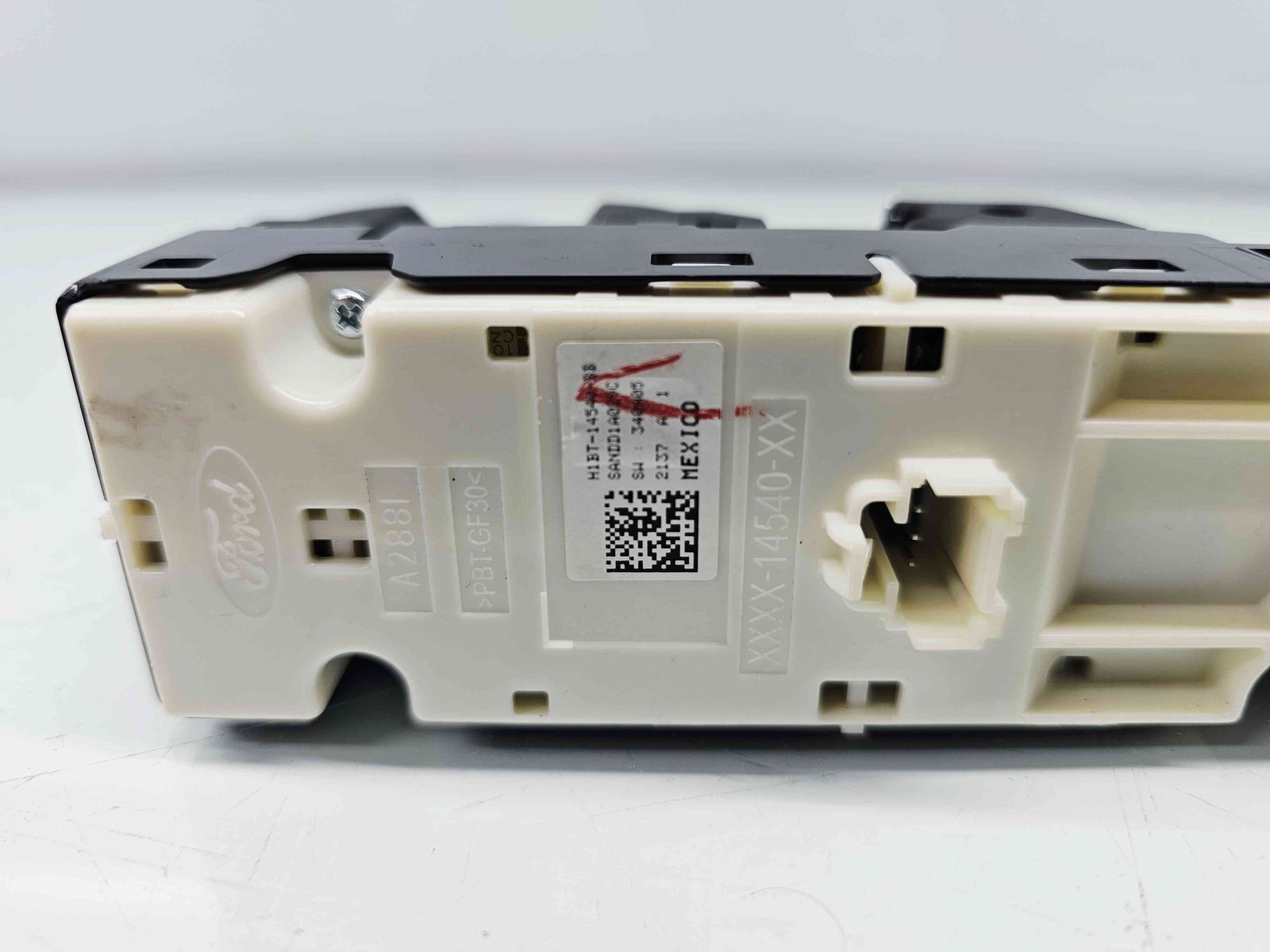 Butoane comanda geamuri sofer Ford Fiesta 8 [Fabr 2017-2025] H1BT-14540-BB - imagine 3