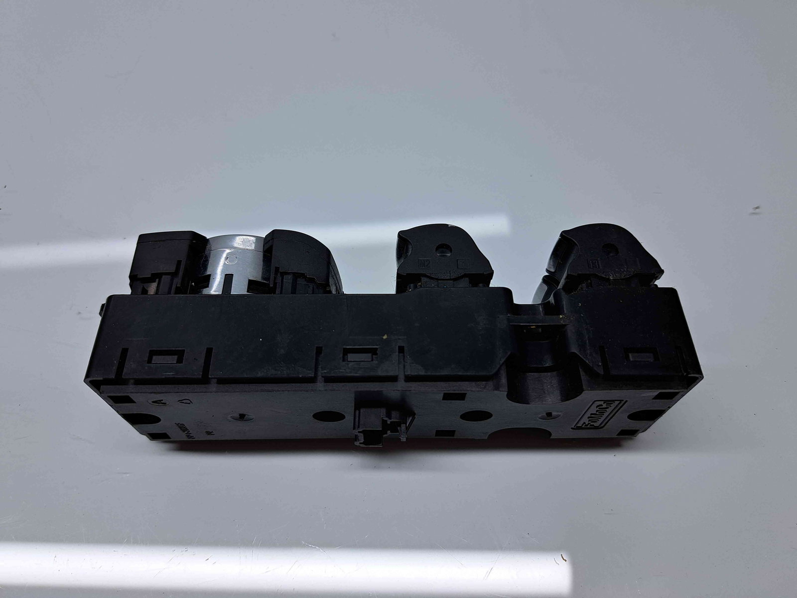 Butoane comanda geamuri sofer Ford Ecosport [Fabr 2017-2024] DG9T-14540-CCW - imagine 4