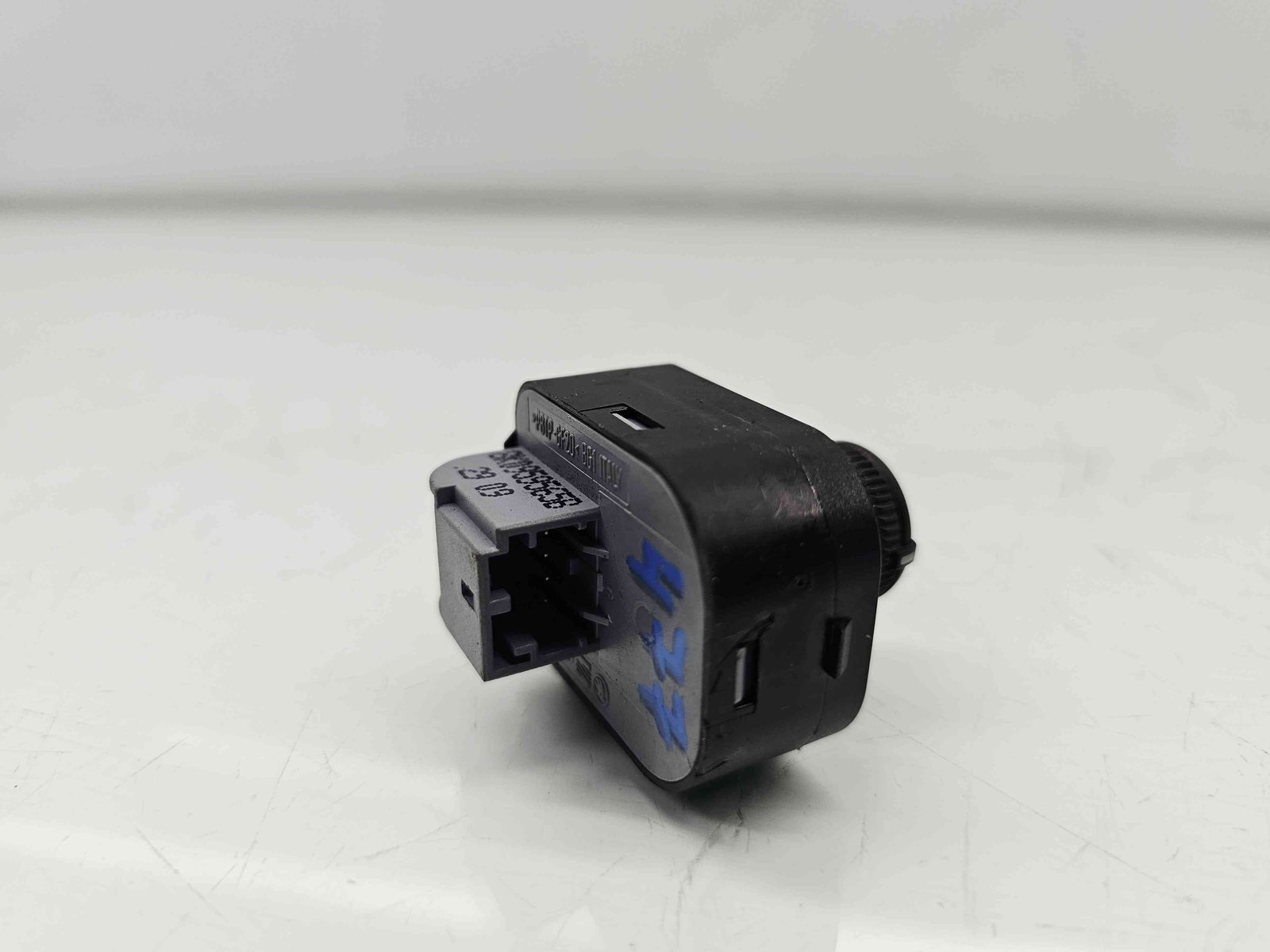 Buton reglaj oglinzi Audi A4 (8K2, B8) [Fabr 2008-2015] 8K0959565B - imagine 4