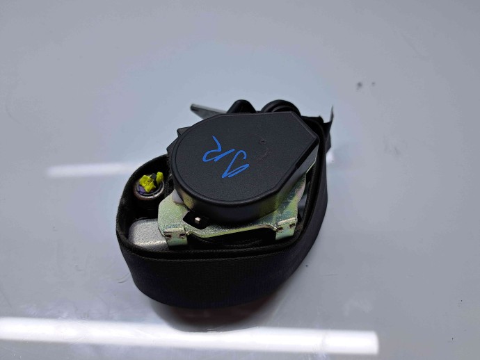  Centura dreapta fata Nissan Qashqai [Fabr 2007-2014] Facelift 86884JD000